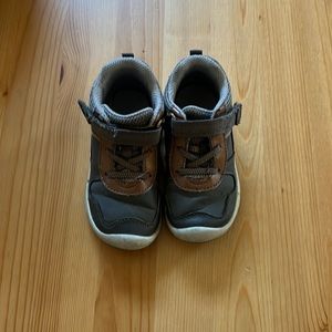 Toddler Grey Boots